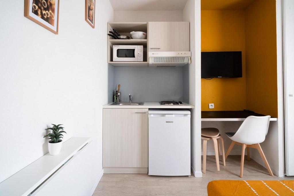 Joli Studio, Clim Proche Gare Et Centre